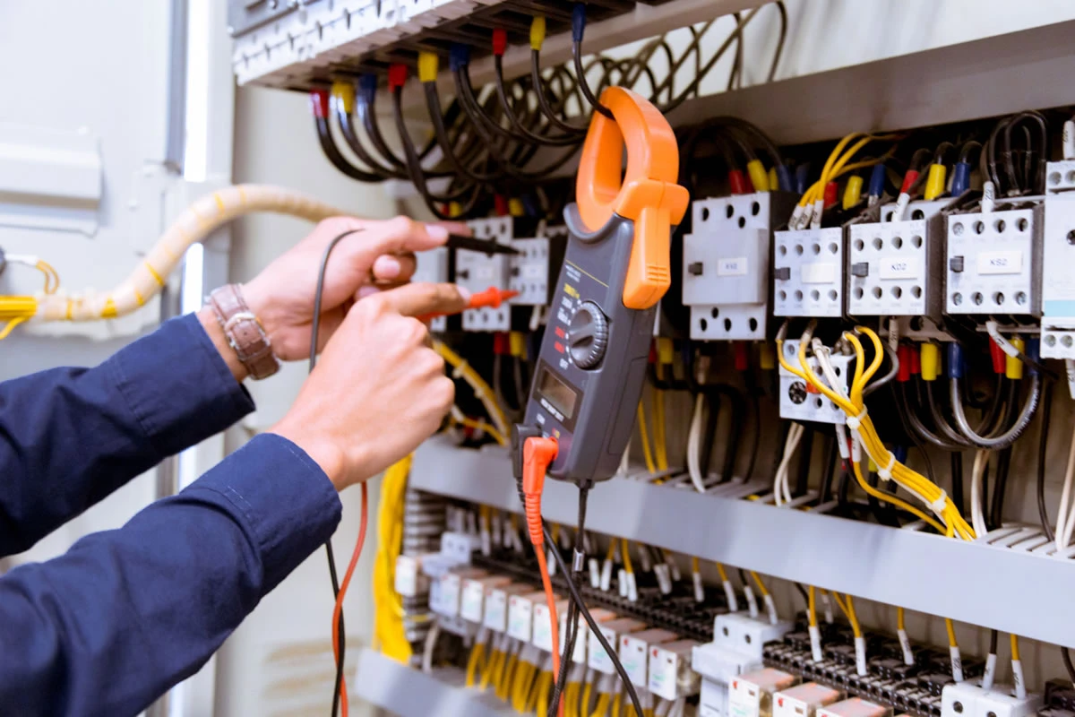 رفع مشکلات الکتریکی